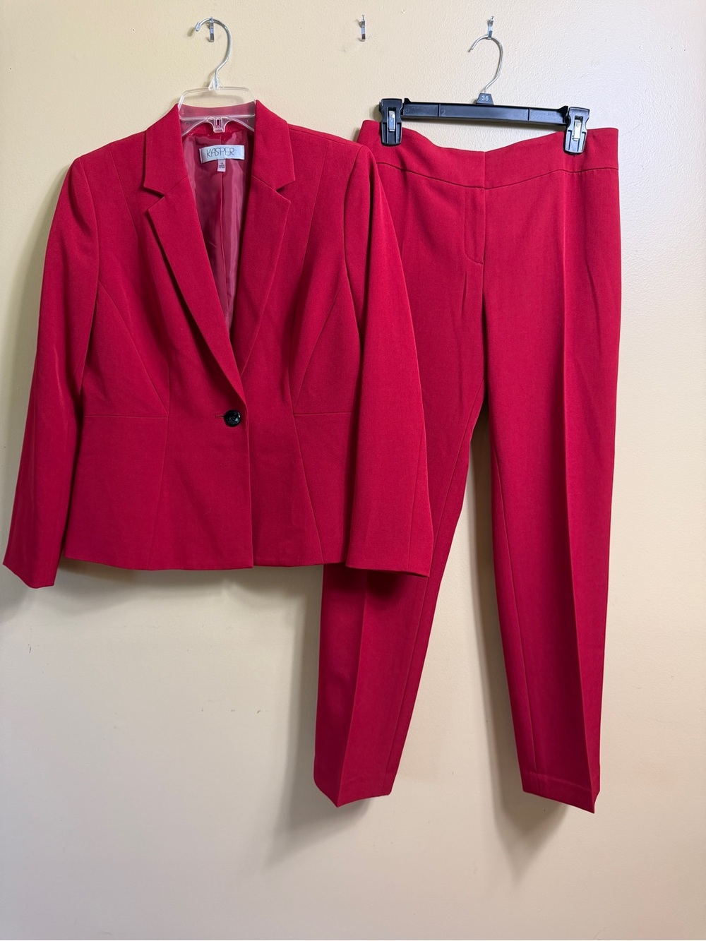 Kasper red pant suit. Size 10. - Picture 2 of 6